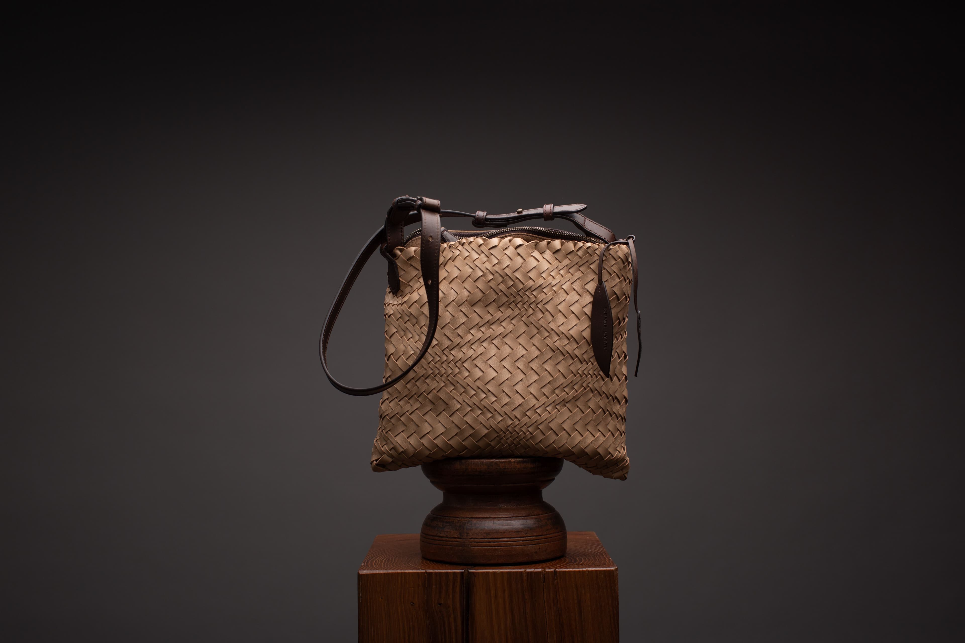 Crossover Light Brown